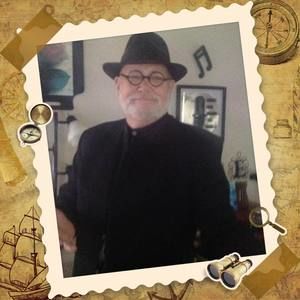 Meet your Posher, Larry lorenzo